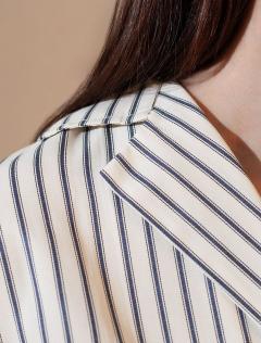 молочный-синий