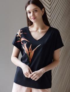 черный_тропический цветок