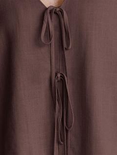 коричневый