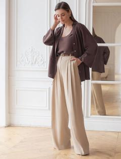 коричневый