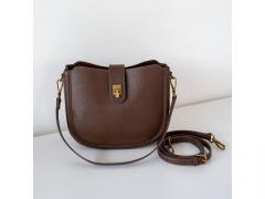 коричневый