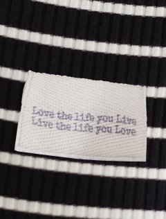 темно-оливковый