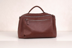 Коричневый