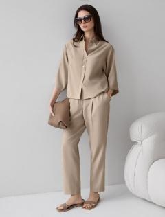 светло-бежевый