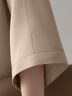 светло-бежевый