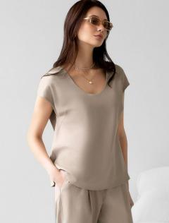  светло-бежевый