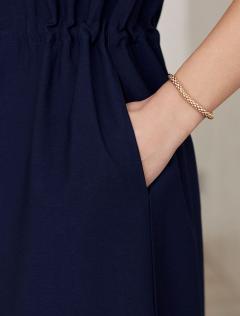 темно-синий