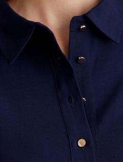 темно-синий