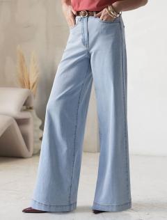 светло-голубой