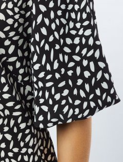 светло-оливковый