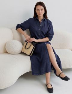 темно-синий