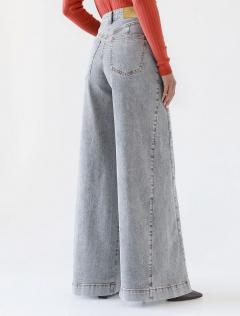 светло-серый