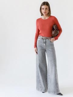 светло-серый