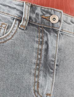 светло-серый