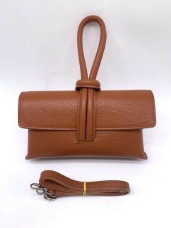 коричневый