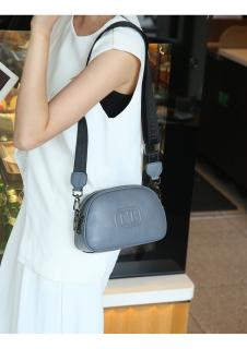 Голубой